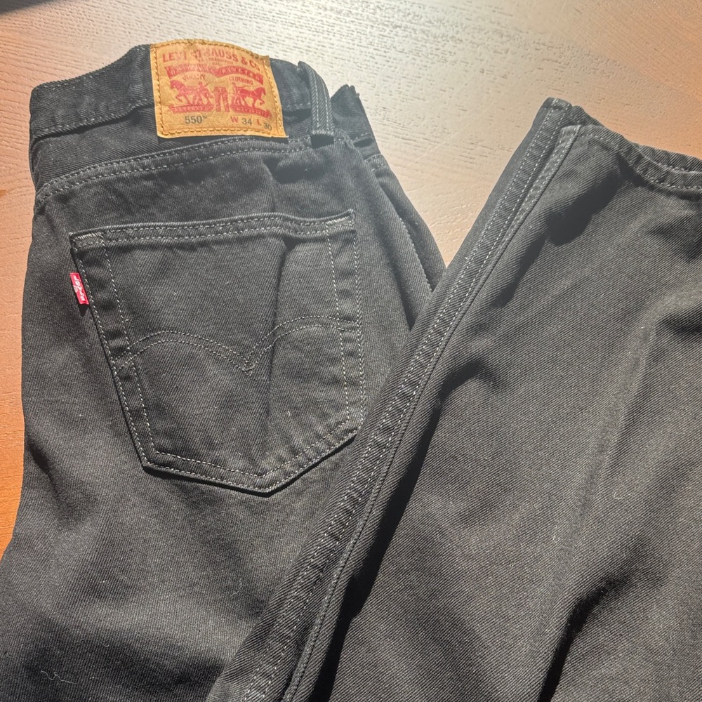Levi's 550 Men's Black Relaxed Jeans